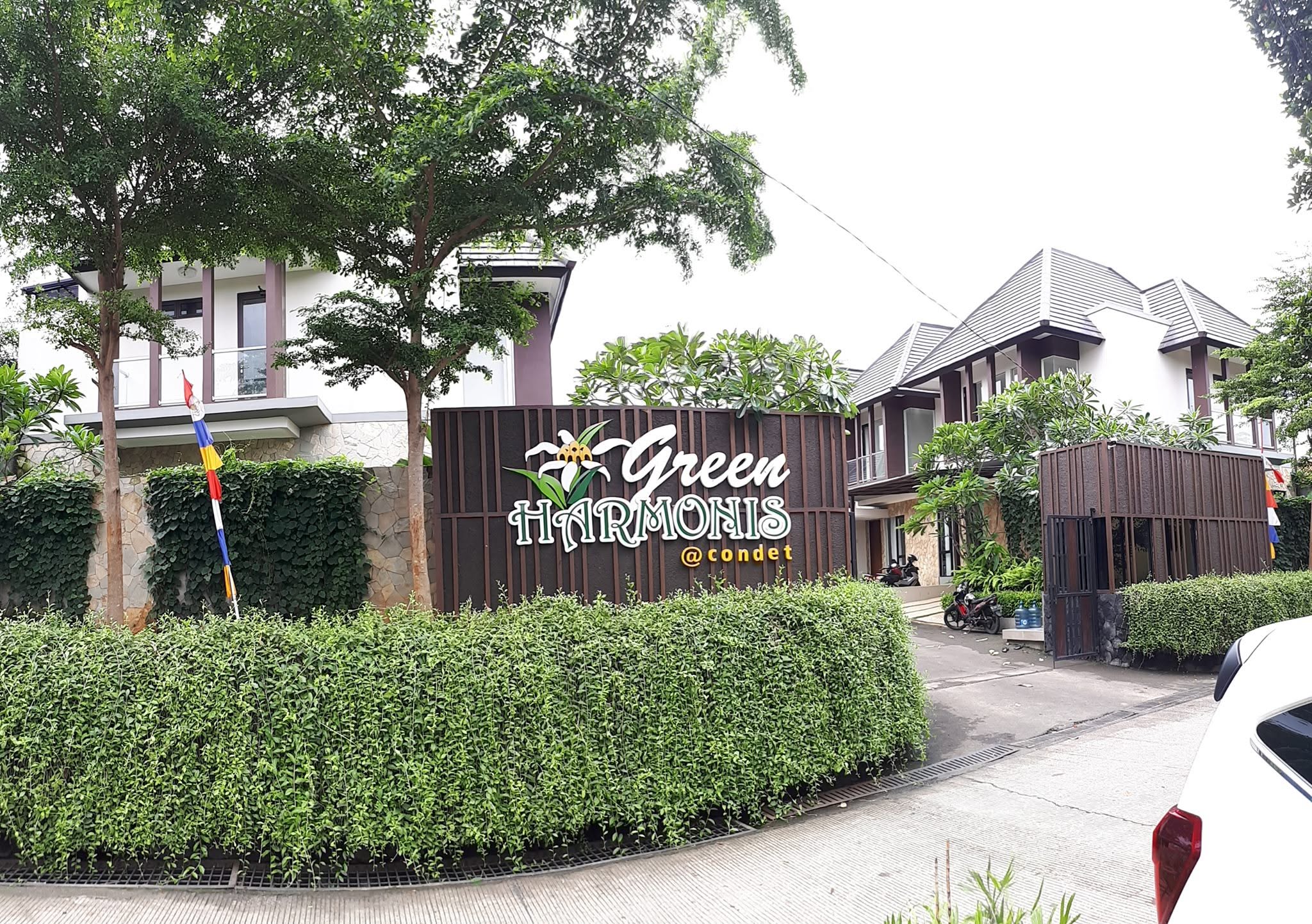 gerbang green harmonis